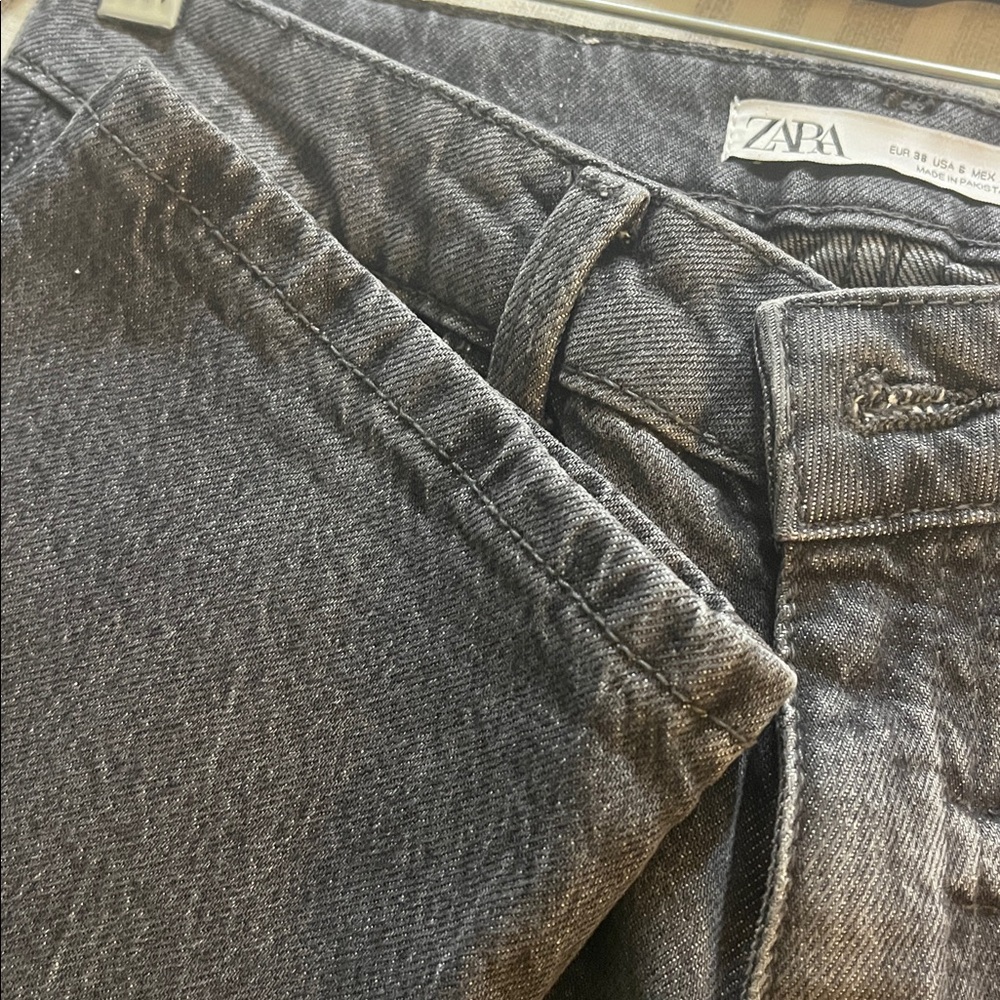 Zara women’s Jeans and FREE TOP - Picture 16 of 16